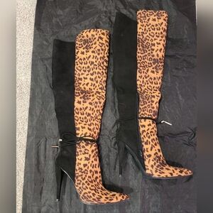 Glamorous Life Animal Print Knee High Boots Size 8 NWOB